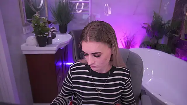 DiamondNina online show from 18, 4, 2026