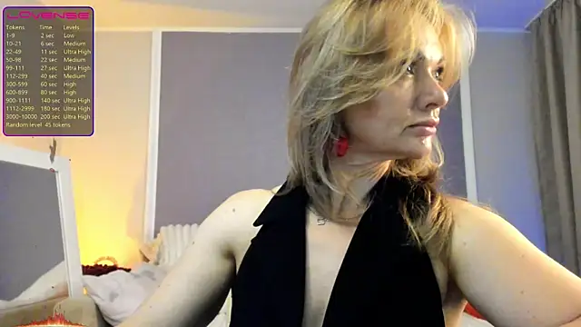 Monika-peach online show from 2, 6, 2026