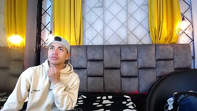 Maik Russo online show from 4, 2, 2026