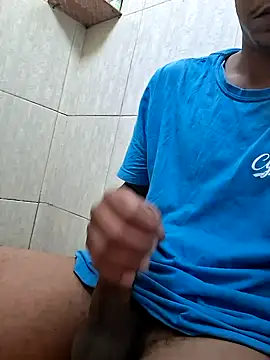 Snapshot of Andersinho205 chatting on 8, 3, 2026 Andersinho205 online show from 8, 3, 2026