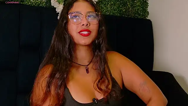 AnnaSmiles online show from 29, 5, 2026