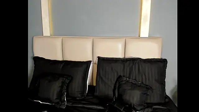 ChloeVixen online show from 7, 1, 2026