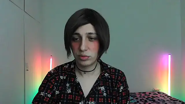 Snapshot of HoneyValentine chatting on 8, 3, 2026 HoneyValentine online show from 8, 3, 2026