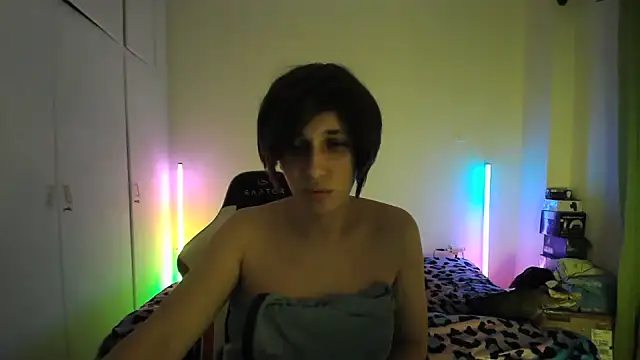 HoneyValentine online show from 28, 5, 2026
