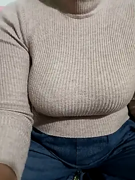 Tulip Giang online show from 12, 1, 2026