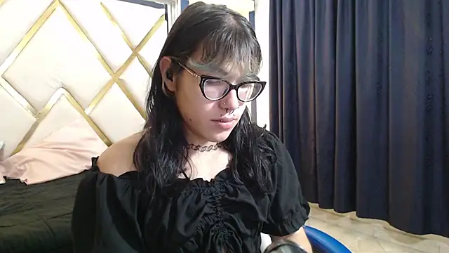 lilith ayanami online show from 14, 7, 2026
