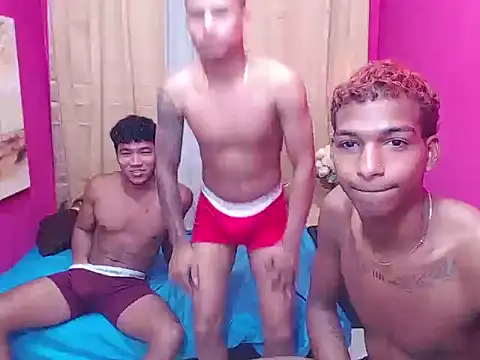 hugecock black online show from 12, 1, 2026