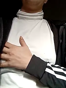 Snapshot of girlx23shusi chatting on 7, 1, 2026 girlx23shusi online show from 7, 1, 2026