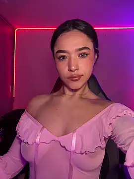 crystal dlun online show from 16, 1, 2026