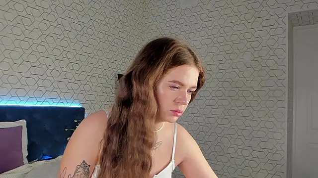 desiree doll online show from 21, 2, 2026