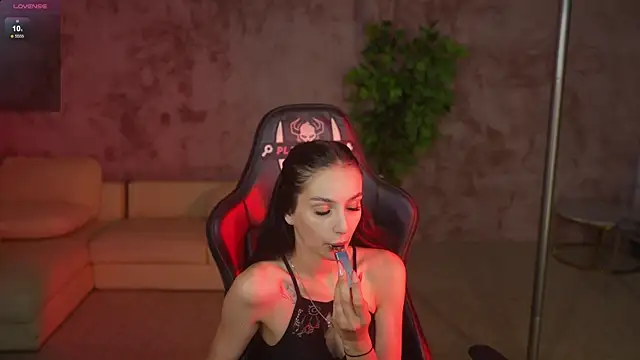 Mila Rose054 online show from 30, 6, 2026