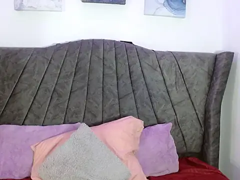 Angel adrien online show from 5, 2, 2026