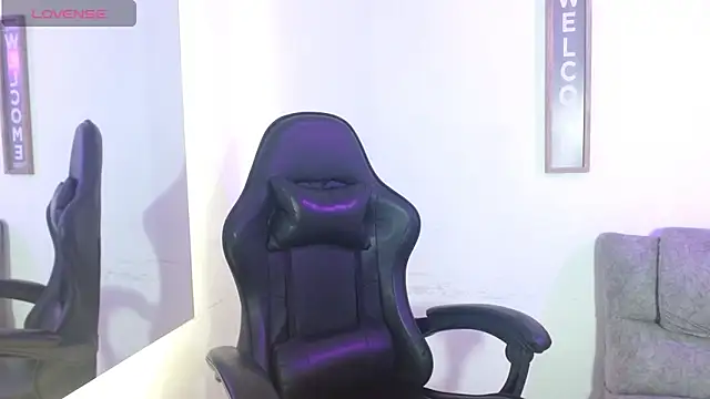 Angel adrien online show from 9, 3, 2026