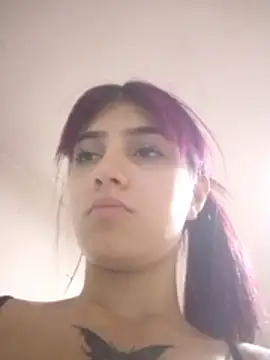 Tamara gomex online show from 10, 4, 2026