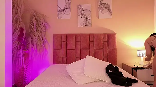 emmy danielss online show from 19, 5, 2026