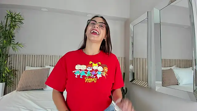 IrisHarpen online show from 9, 1, 2026