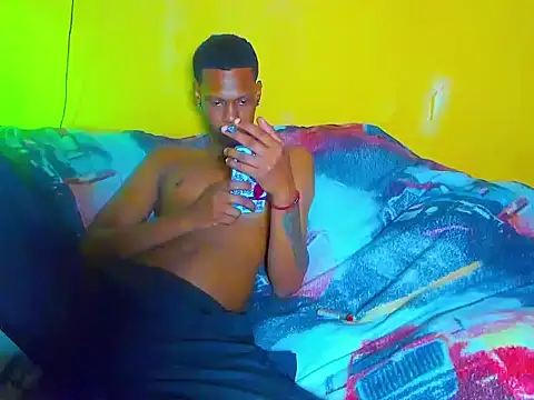 Snapshot of aunstin_mohamme chatting on 9, 4, 2026 aunstin mohamme online show from 9, 4, 2026