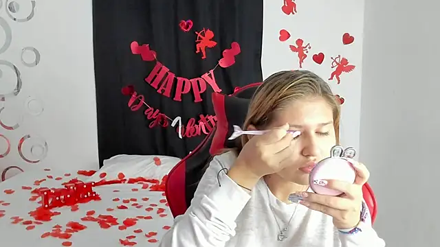 Snapshot of Bella_Blanca chatting on 19, 2, 2026 Bella Blanca online show from 19, 2, 2026