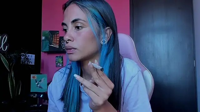 azula lillet online show from 18, 2, 2026