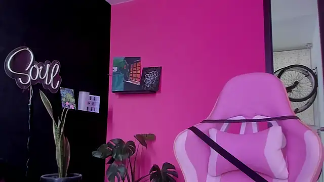 azula lillet online show from 18, 4, 2026