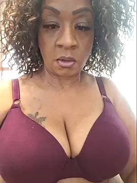 Snapshot of Big_Booty_Bonnie chatting on 2, 3, 2026 Big Booty Bonnie online show from 2, 3, 2026