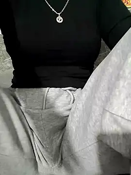 Snapshot of -LunaLust chatting on 8, 1, 2026 -LunaLust online show from 8, 1, 2026