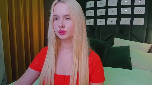 NicoletaCooper online show from 13, 2, 2026