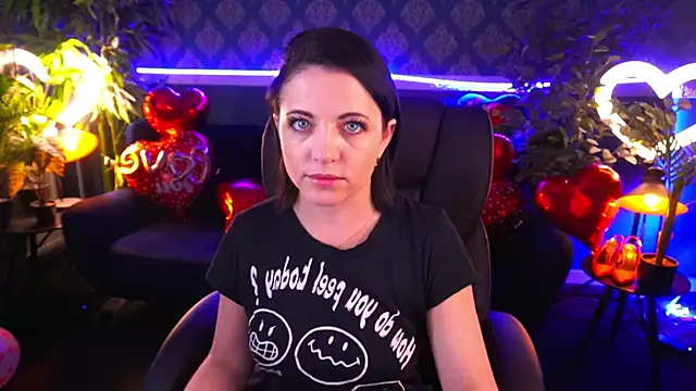 Snapshot of Dafni_Monn chatting on 6, 2, 2025 Dafni Monn online show from 6, 2, 2025