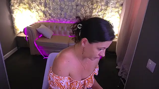Snapshot of Dafni_Monn chatting on 29, 6, 2026 Dafni Monn online show from 29, 6, 2026