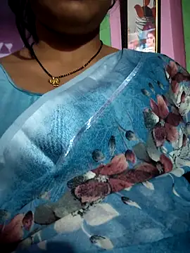 Nilam cute online show from 7, 3, 2026