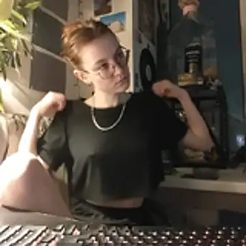 Shy Bamby online show from 25, 2, 2026