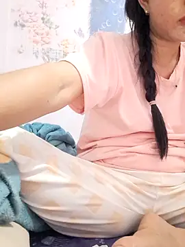 Snapshot of EmilyShow_96 chatting on 8, 2, 2026 EmilyShow 96 online show from 8, 2, 2026