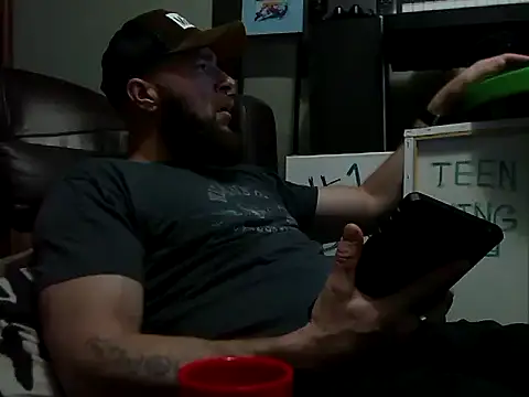 Snapshot of Numba1dad_ chatting on 13, 1, 2026 Numba1dad online show from 13, 1, 2026