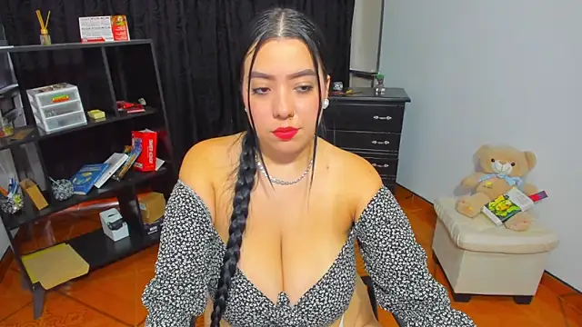 Snapshot of SophiiaRios_ chatting on 9, 1, 2026 SophiiaRios online show from 9, 1, 2026