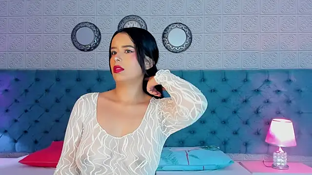 TinyRosee online show from 3, 3, 2026