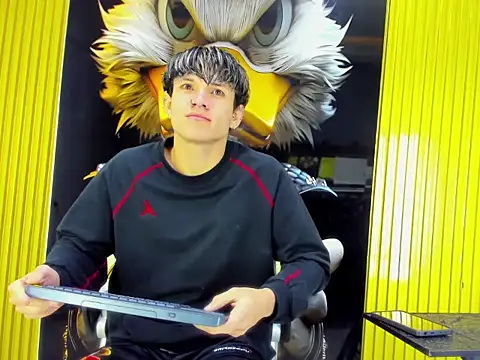 Sti Sex Boy online show from 15, 1, 2026