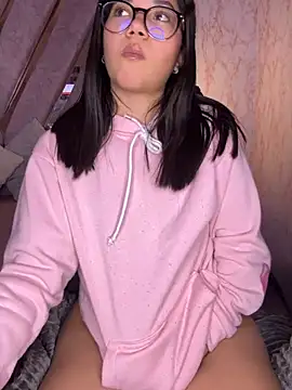 Snapshot of _Queen_love2 chatting on 12, 1, 2026 Queen love2 online show from 12, 1, 2026