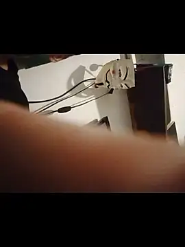 Snapshot of YeahDaynight2 chatting on 11, 1, 2026 YeahDaynight2 online show from 11, 1, 2026