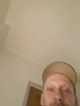 YeahDaynight2 online show from 24, 7, 2026