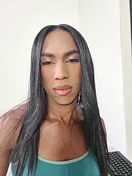 Snapshot of zarina_coleman chatting on 17, 6, 2026 zarina coleman online show from 17, 6, 2026