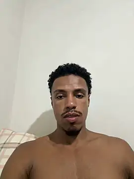 LorenzoBlack27 online show from 16, 4, 2026