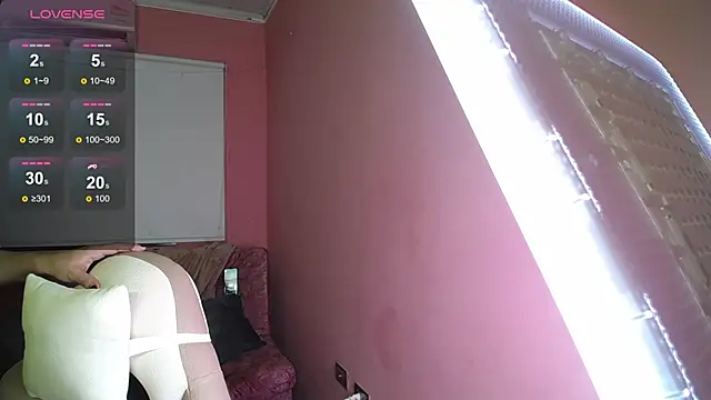 FoxySmile online show from 2, 2, 2026