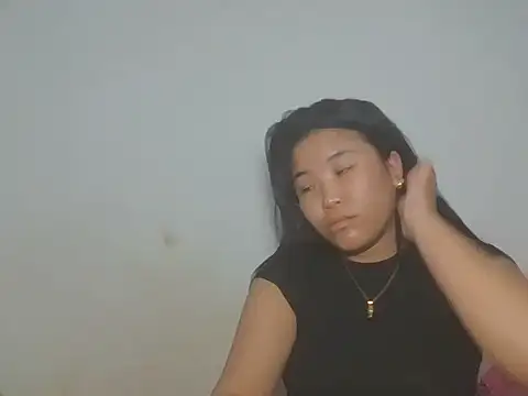 Snapshot of Zyeiii chatting on 29, 4, 2026 Zyeiii online show from 29, 4, 2026