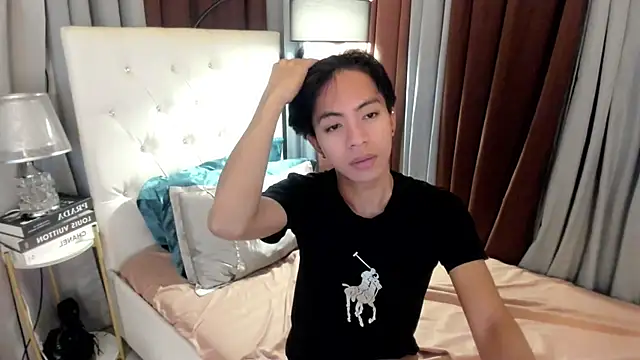 davincihugecock online show from 5, 8, 2026