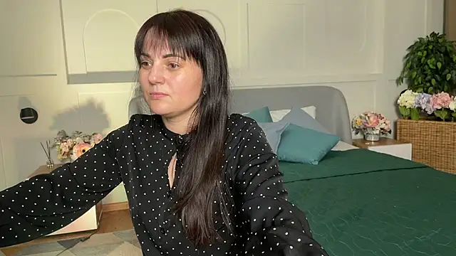  SilkyShadow  online show from 11, 2, 2026