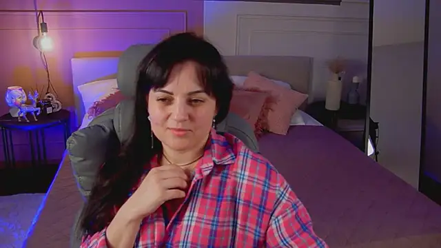  SilkyShadow  online show from 27, 2, 2026