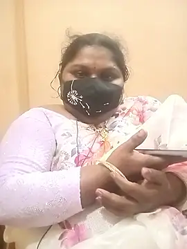 Snapshot of misammahyd chatting on 6, 2, 2026 misammahyd online show from 6, 2, 2026