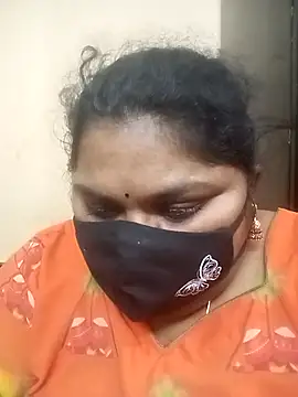 Snapshot of misammahyd chatting on 19, 2, 2026 misammahyd online show from 19, 2, 2026