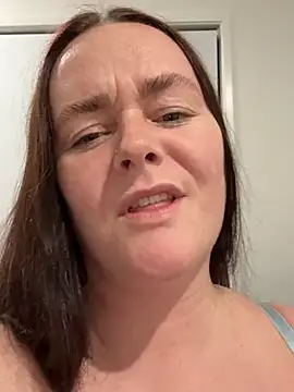 Snapshot of carinabro10 chatting on 11, 7, 2026 carinabro10 online show from 11, 7, 2026