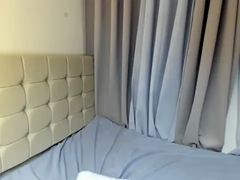 Snapshot of XxRhianxX chatting on 7, 3, 2026 XxRhianxX online show from 7, 3, 2026